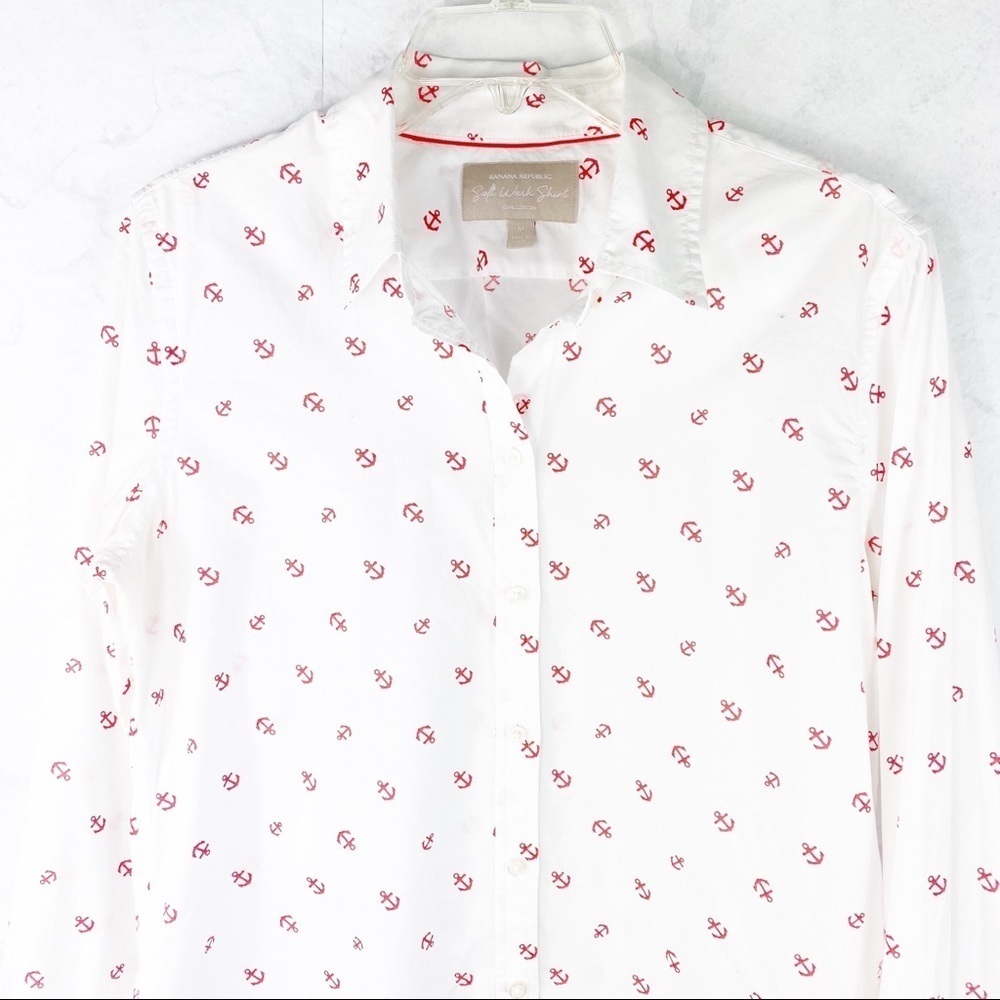 [Banana Republic] Flirty Button Down Shirt